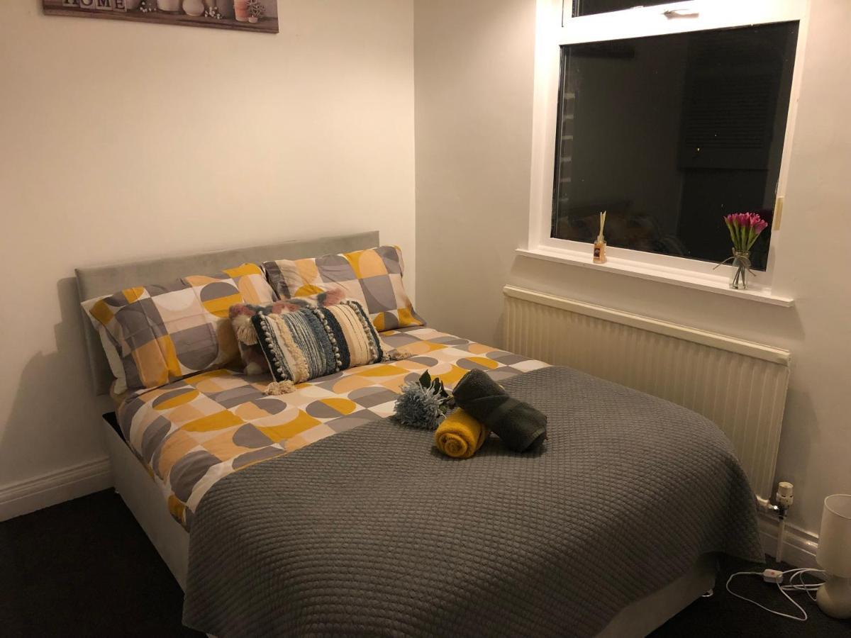 Handsworth Home - 2 Bedroomed Sheffield Exteriör bild