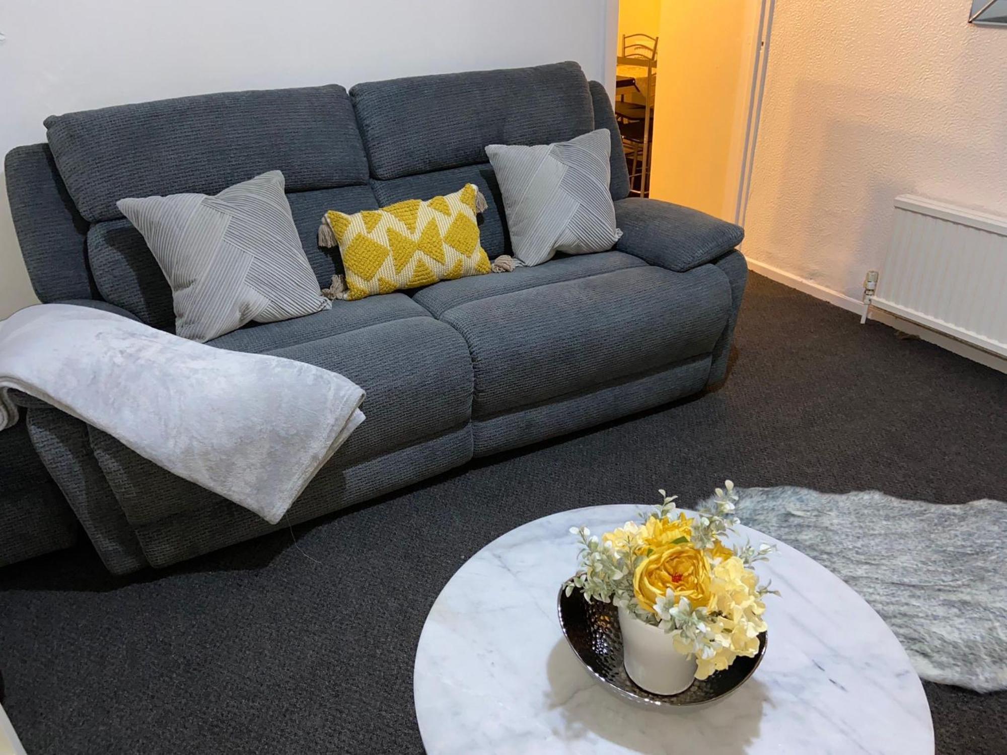 Handsworth Home - 2 Bedroomed Sheffield Exteriör bild